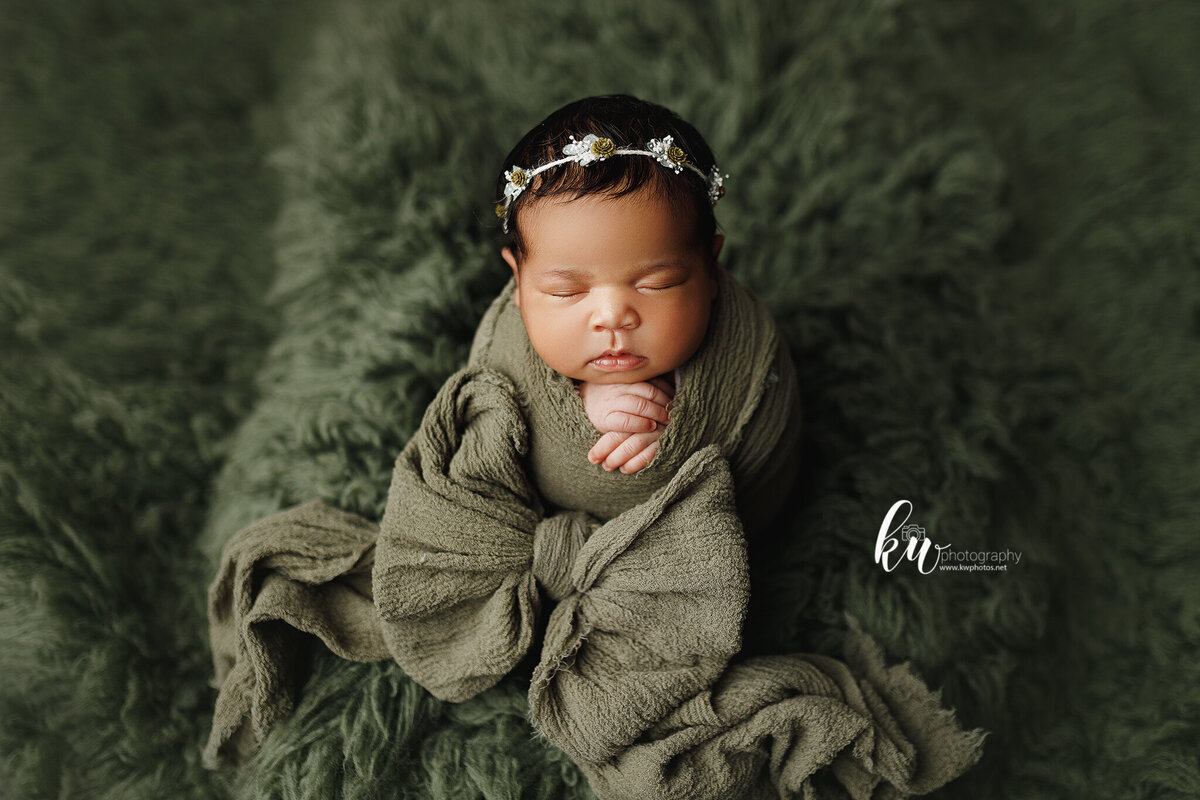 McDonough newborn photographer, Atlanta Newborn Photographer, Fayetteville newborn Photographer, Peachtree city newborn photographer, Hampton ga newborn photographer, marietta ga newborn photographer