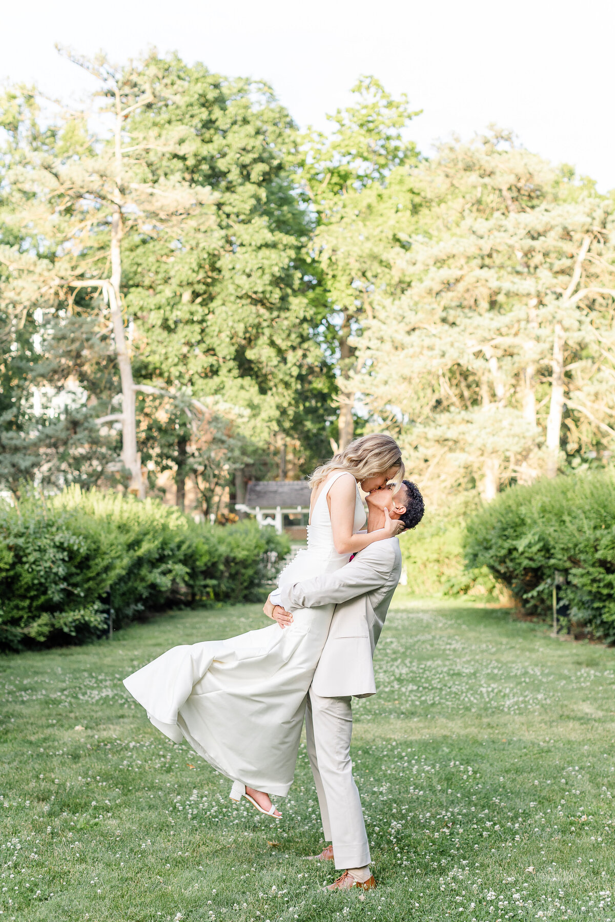 Talton Wedding Bride & Groom Portraits. Bella Faith Photography 198