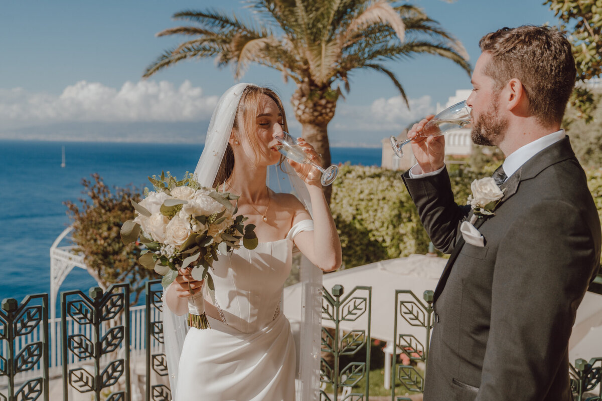 Newlywed-Portraits-Sorrento-Italy-101