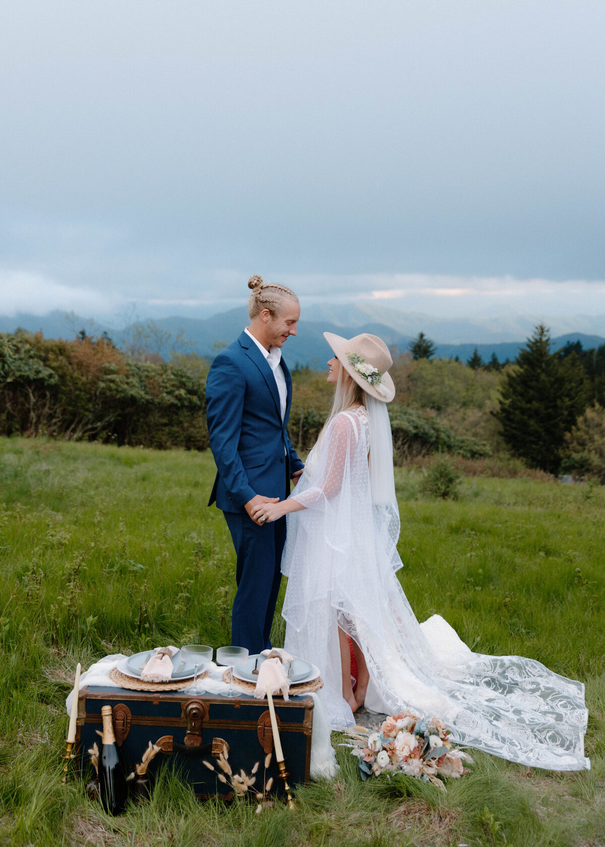 PNW Wedding and Elopement Photographer_ Ashlynn Shelby Photography-23