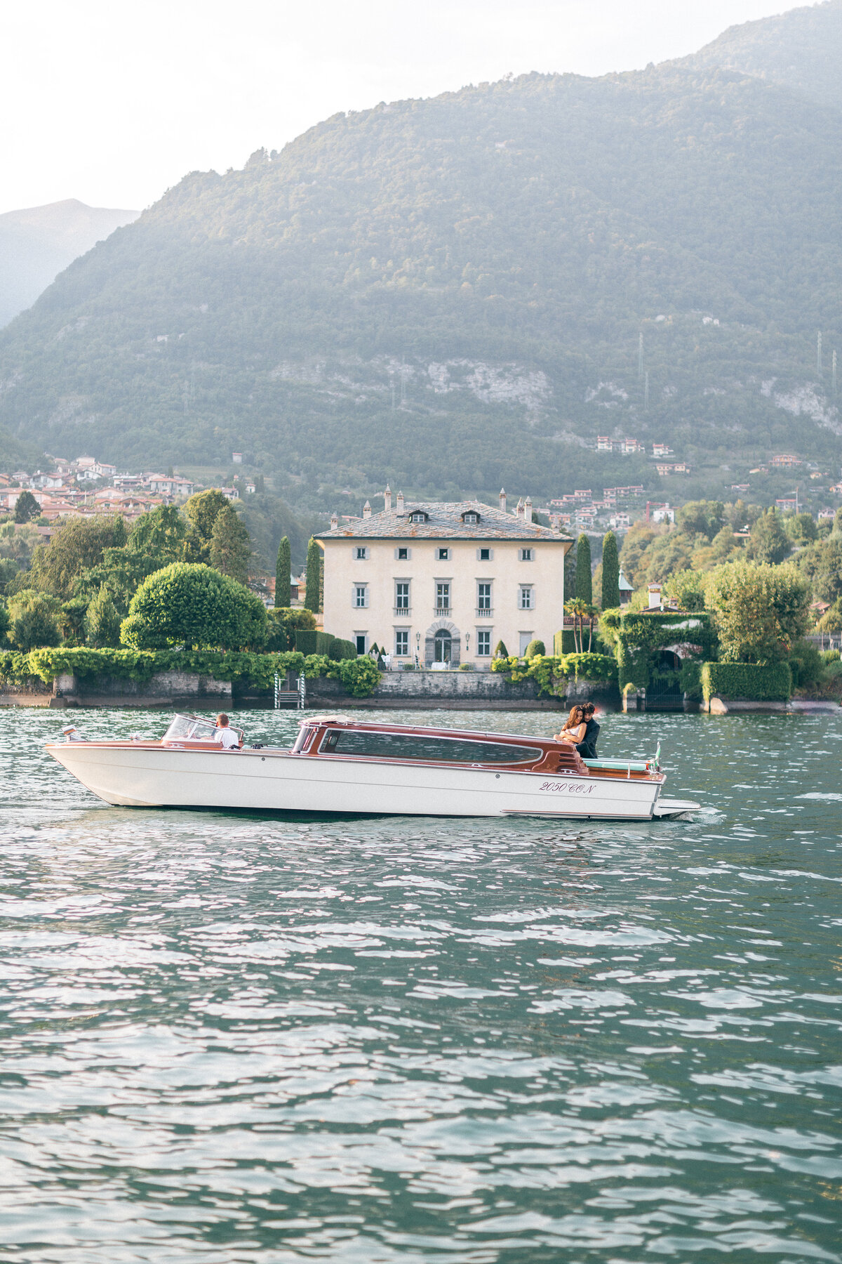 Wedding photography of lake como's landscape