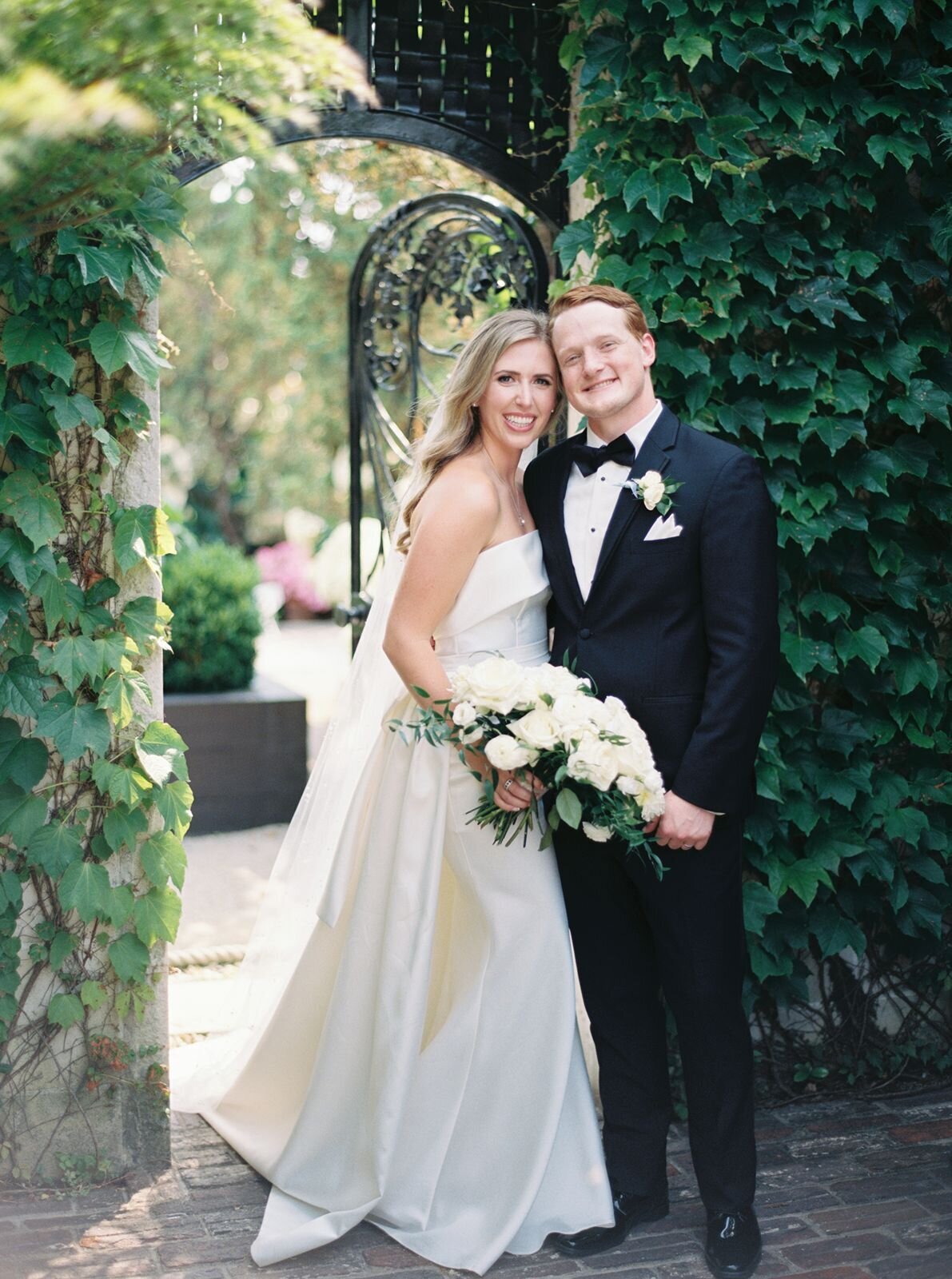 Apiary-Bride-Groom-Wedding-Lexington-Kentucky