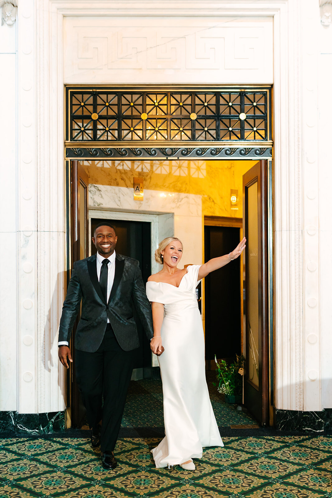 n&j-ballroom-at-mckay-tower-grand-rapids-michigan-wedding-463