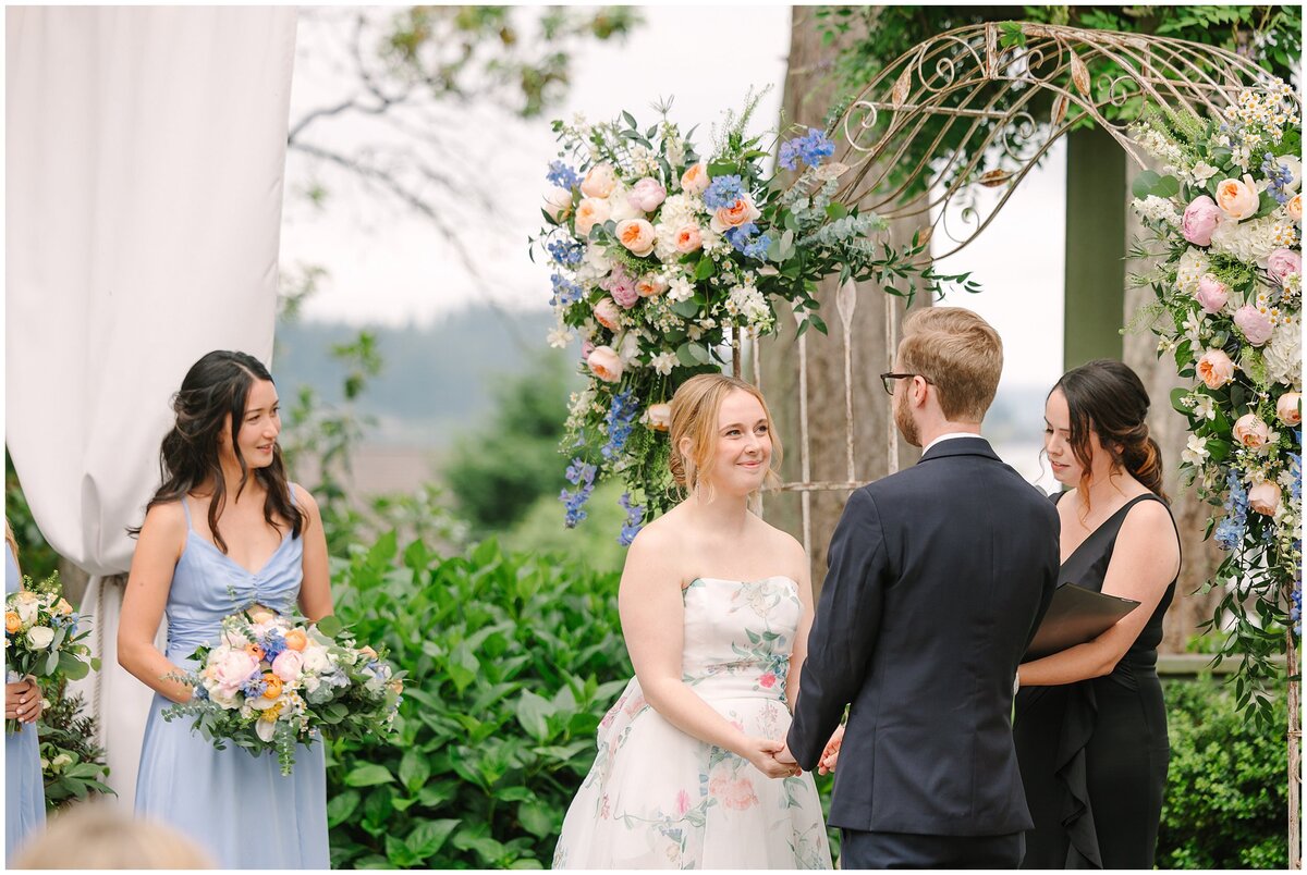 lauren-stephen-manor-house-bainbridge-island-wedding_0170