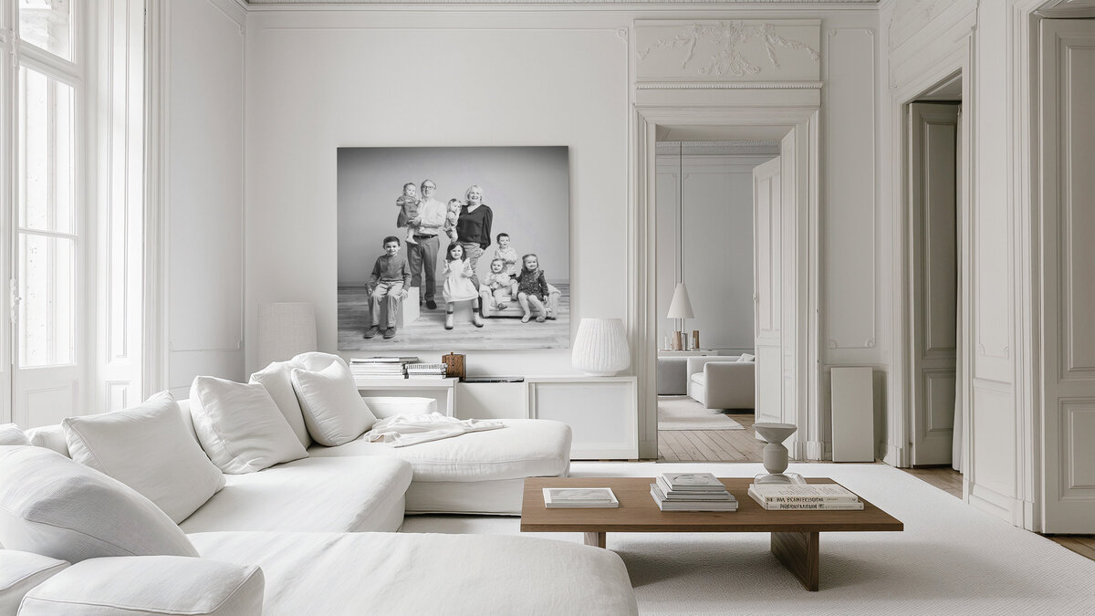family-metal-livingroom-portrait