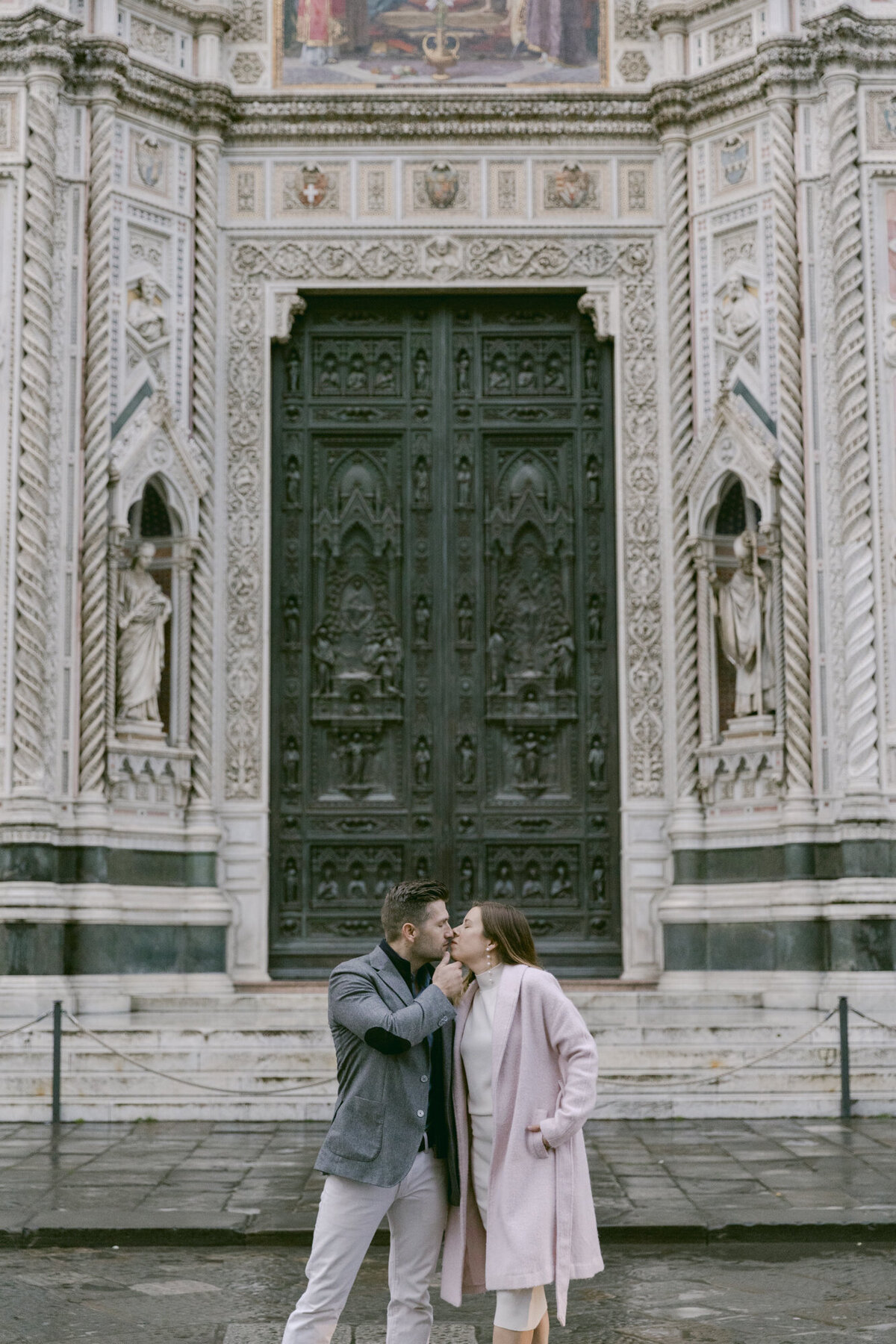 PERRUCCIPHOTO_FLORENCE_ITALY_ENGAGEMENT_22