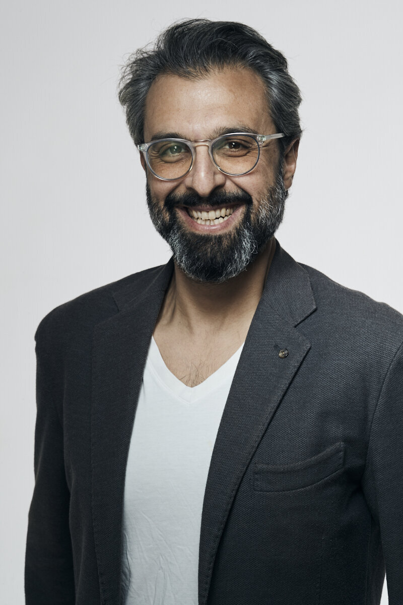 Yannis_0033_5P_LR