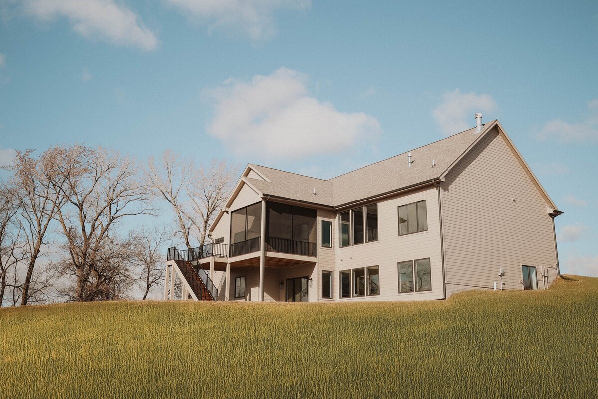 2425-Exterior-Linden-Central-Iowa-Custom-Home-JRL-Builders-3F1A1809