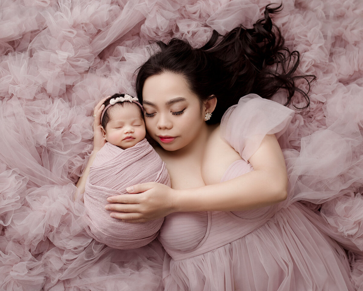 Edmonton Newborn Portraits by Kelsie Kelly Photographer 2025  (6)