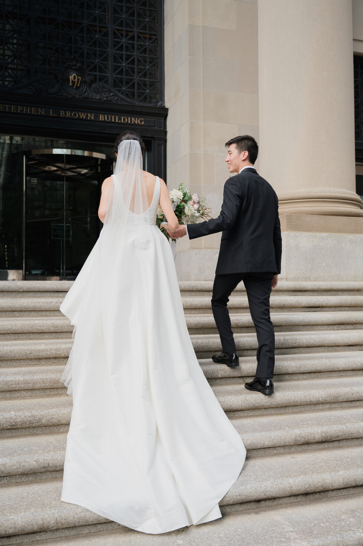 boston-wedding-photographer-seamless-photography-boston-city-wedding