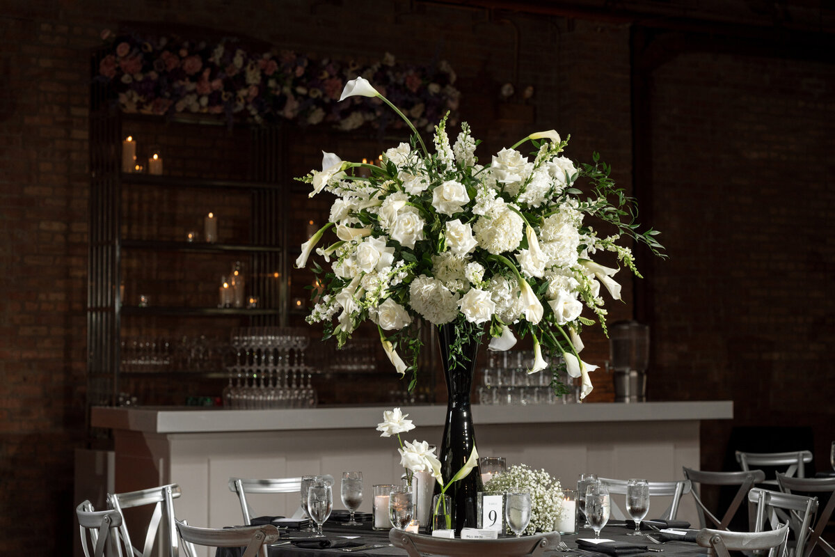 Aspen-Avenue-Berlez-Chicago-Wedding-Photographer-Great-Events-Epic-Events-Rockwell-on-the-River-Entertaining-Company-Jewish-Wedding-Editorial-107