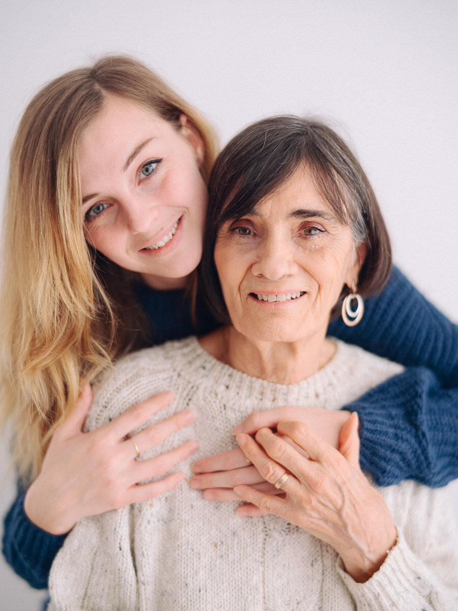 Photo Grand Mère petite fille