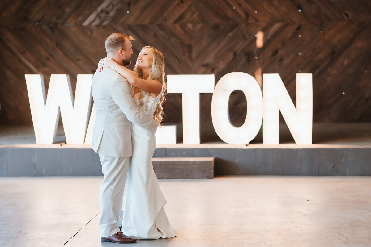 meliandchrisphoto_reception-11_websize (1)