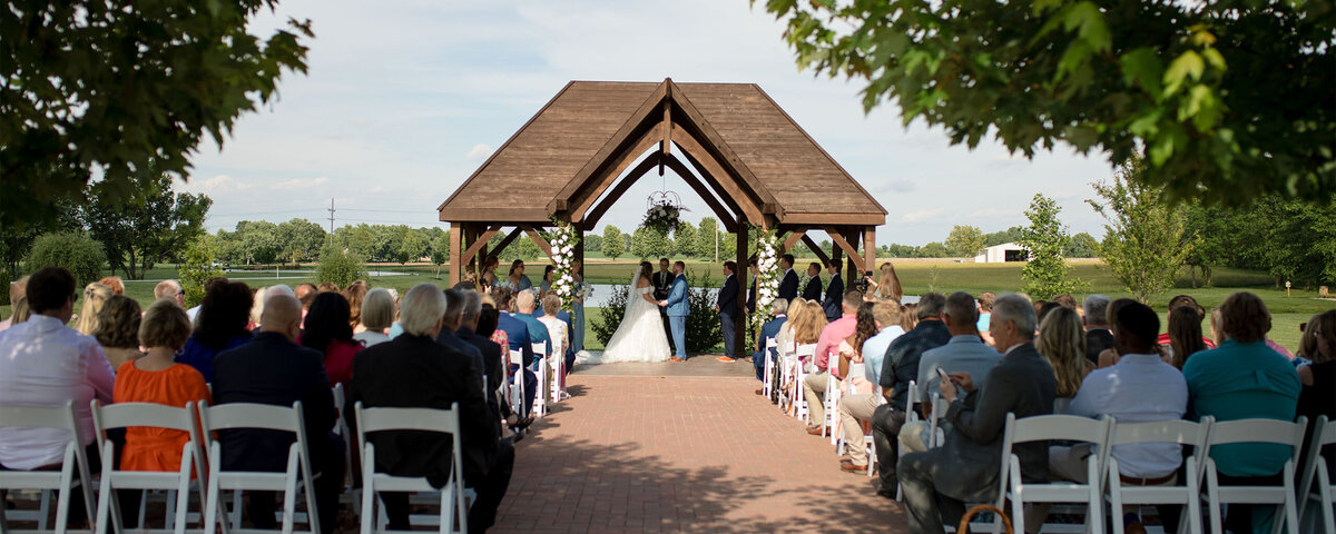 The English Barn | Kansas City Wedding & Event Venue