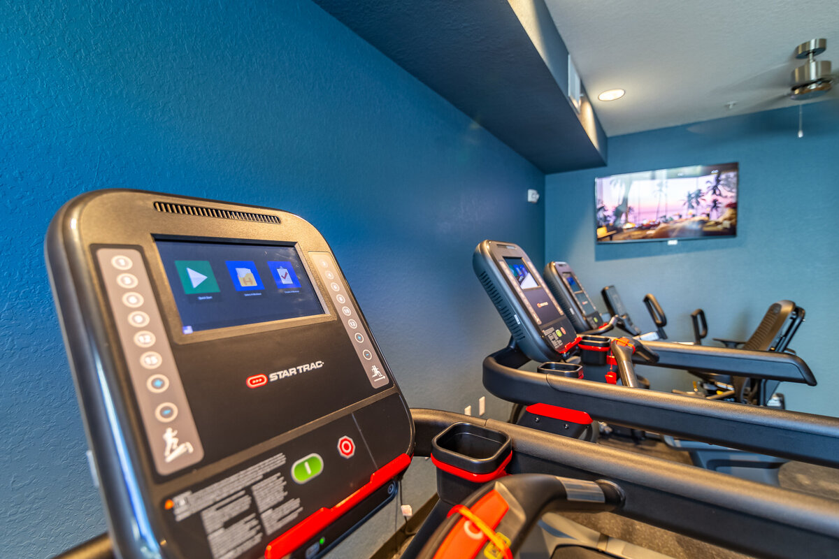 042324ROCHESTERPARK-73