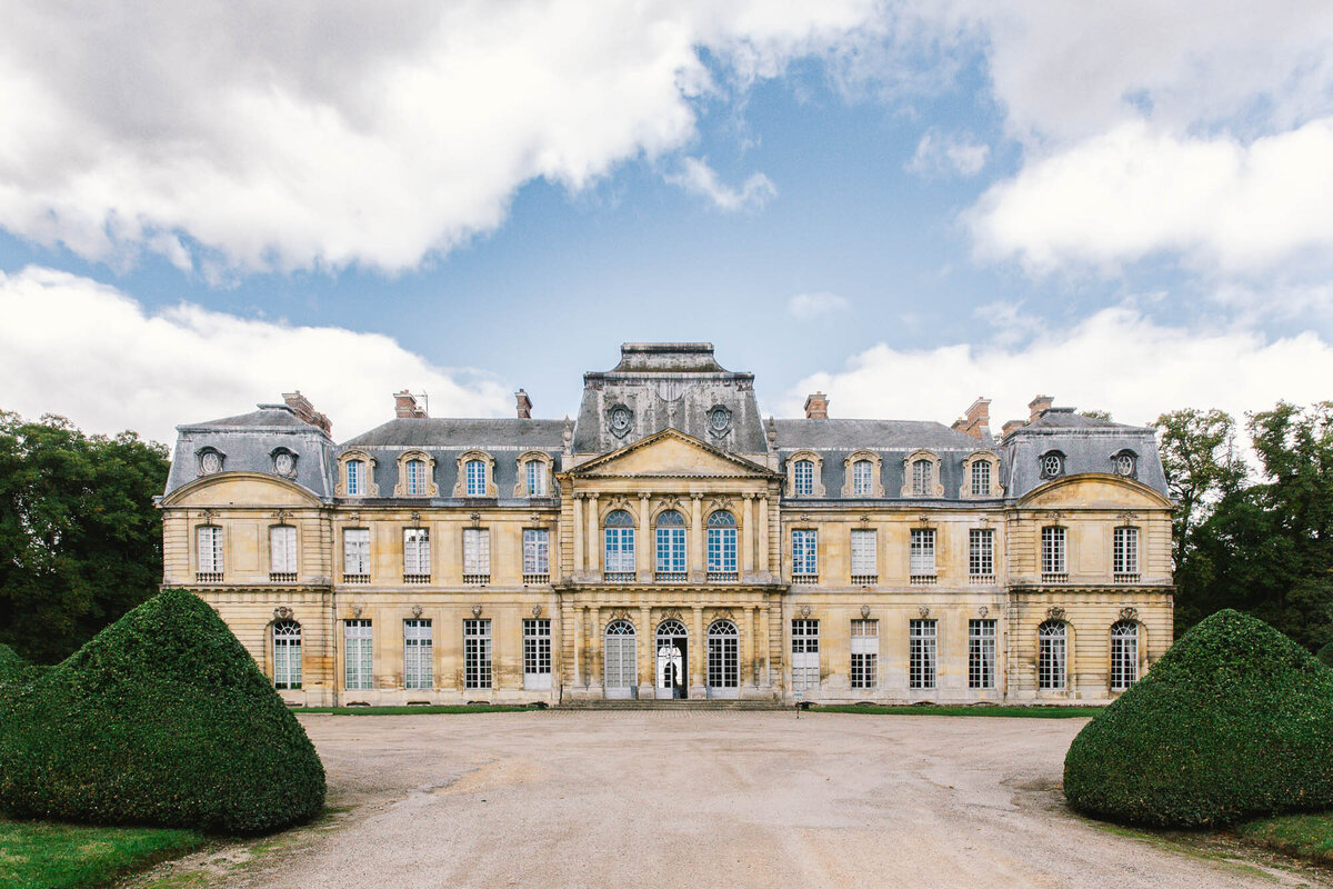 Wedding_Château _Champlâtreux_florist_trend _2025_vegetables_flowers_Capucineatelierfloral99