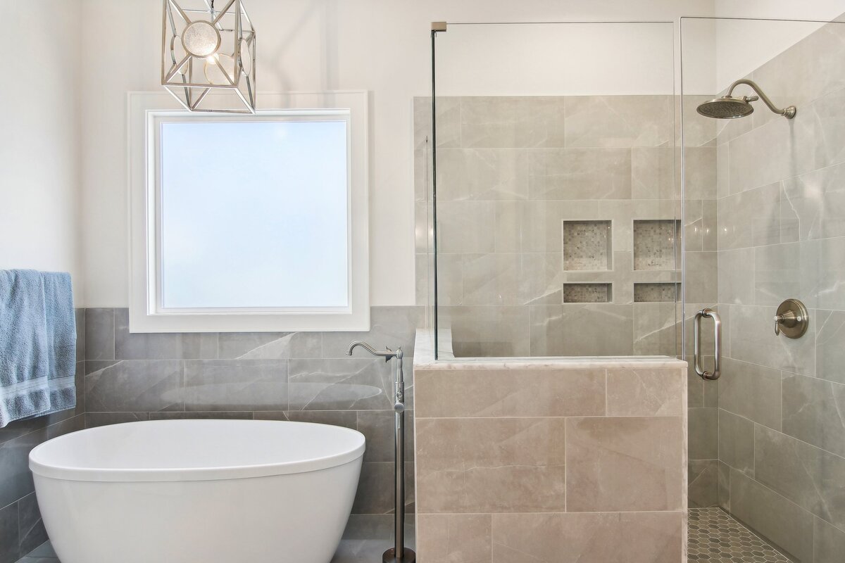 47-web-or-mls-Coolwater Dr-047