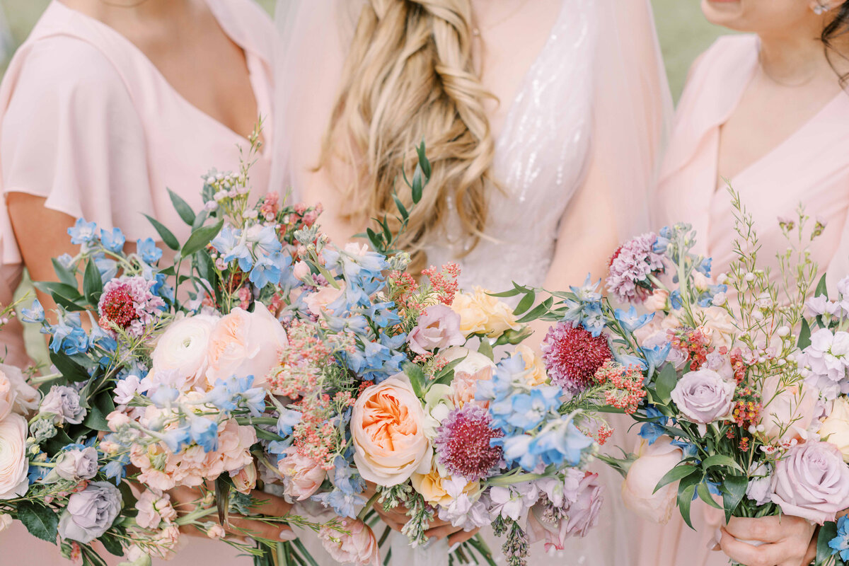Nashville wedding Photographer pastel  florals