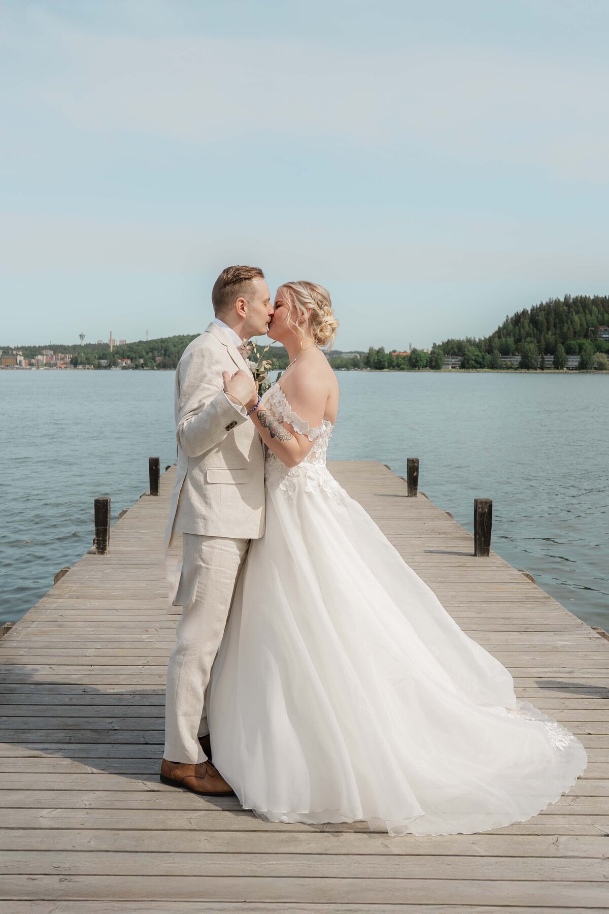 Hääkuvaus Lahti, Hollola, Asikkala, Vääksy, Helsinki, Vantaa, Espoo, Porvoo, Loviisa, Fiskars, Tampere, Turku, häävalokuvaaja, häävalokuvaus Lahti, hääkuvaaja Lahti, Päijät-Häme