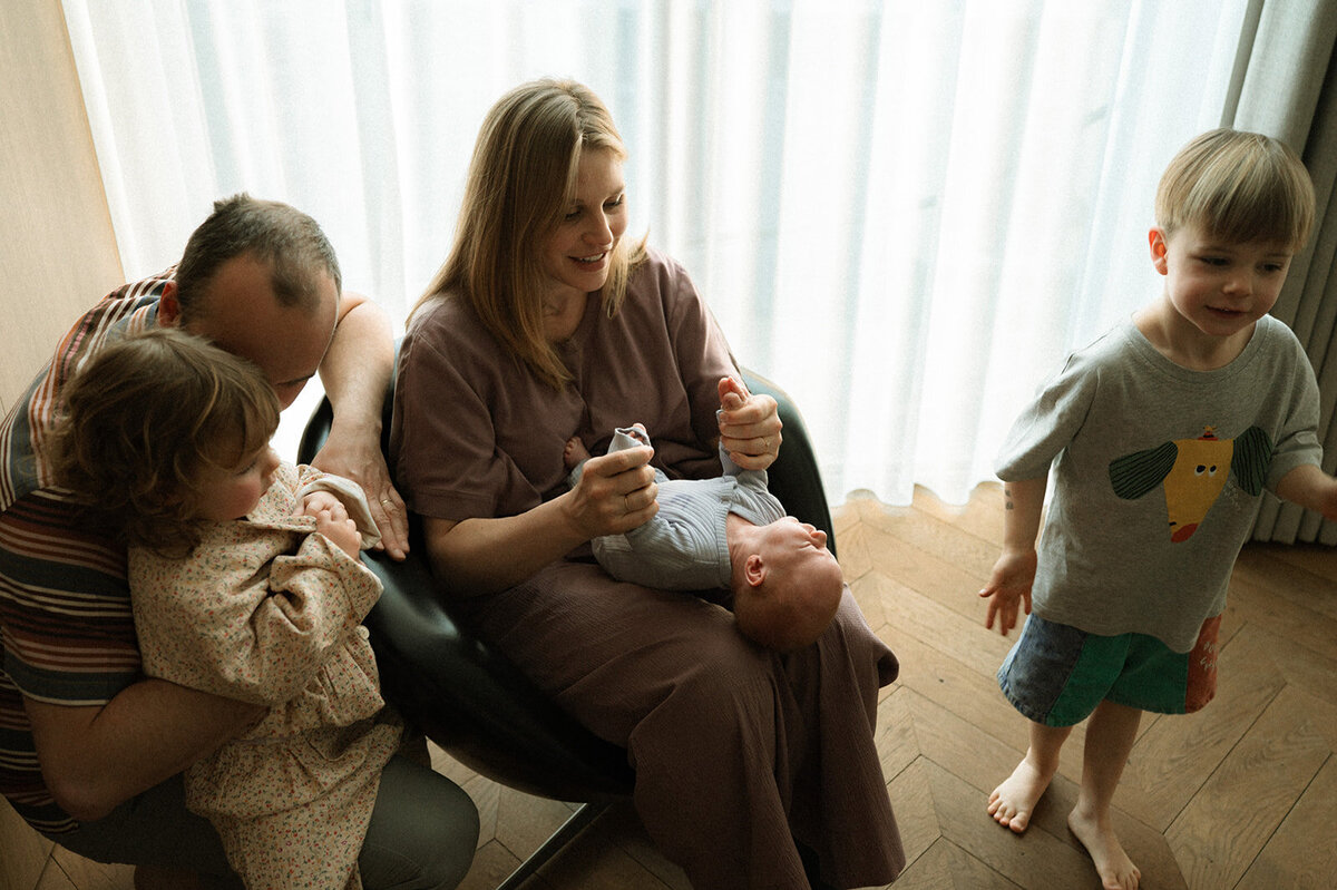newborn-nieuw leven-fotograaf gezocht - herentals - gezin - gezinsfotograaf-60