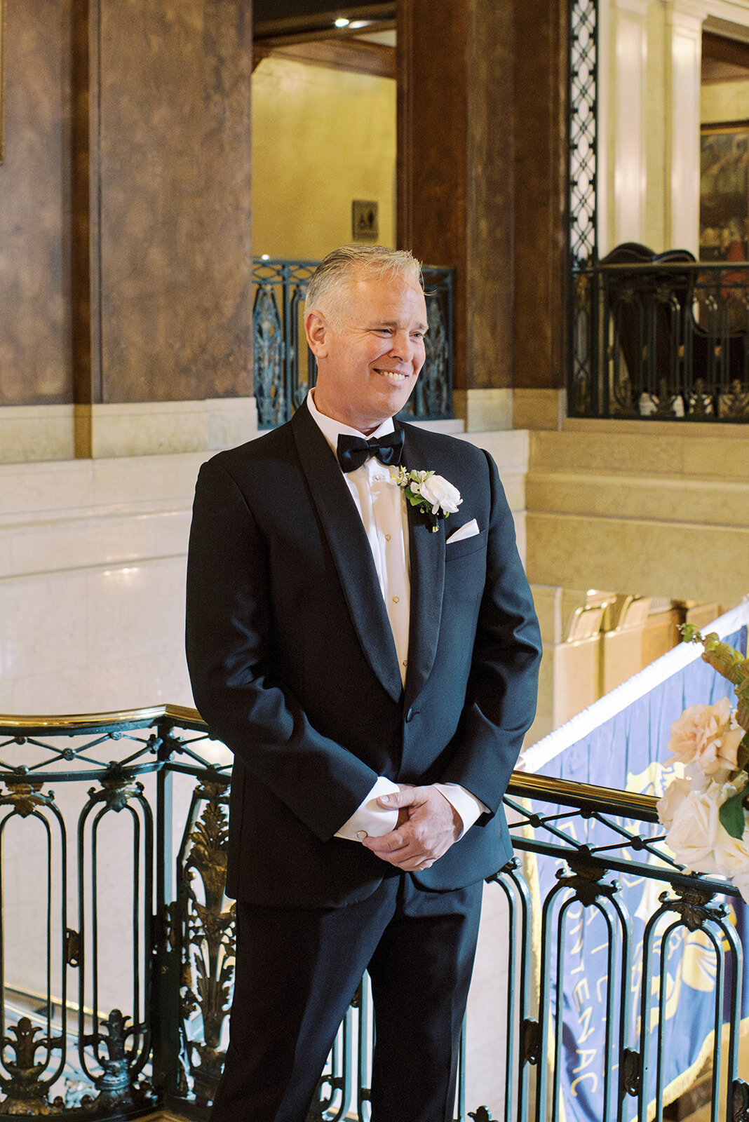 minted-photography-okanagan-kelowna-destination-wedding-photographer-rick-maria-wedding-fairmont-chateau-frontenac-quebec-19
