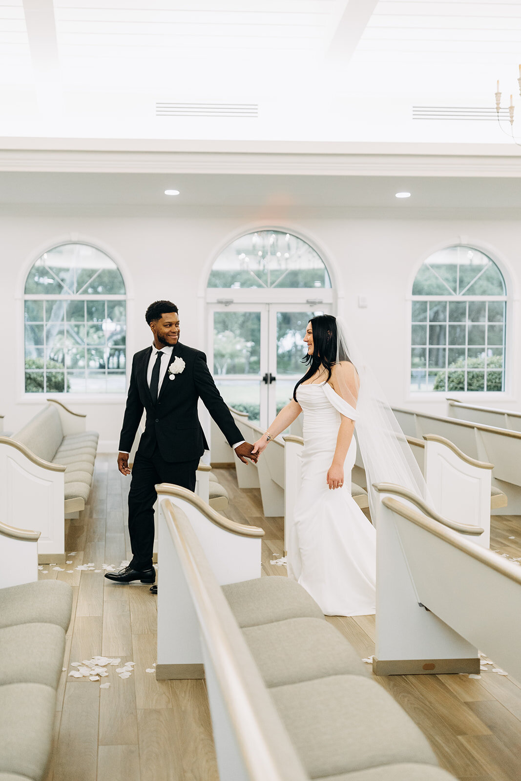 amber-mcwhorter-harborside-chapel-tampa-elopement-chantilly-chic-celebrations-6