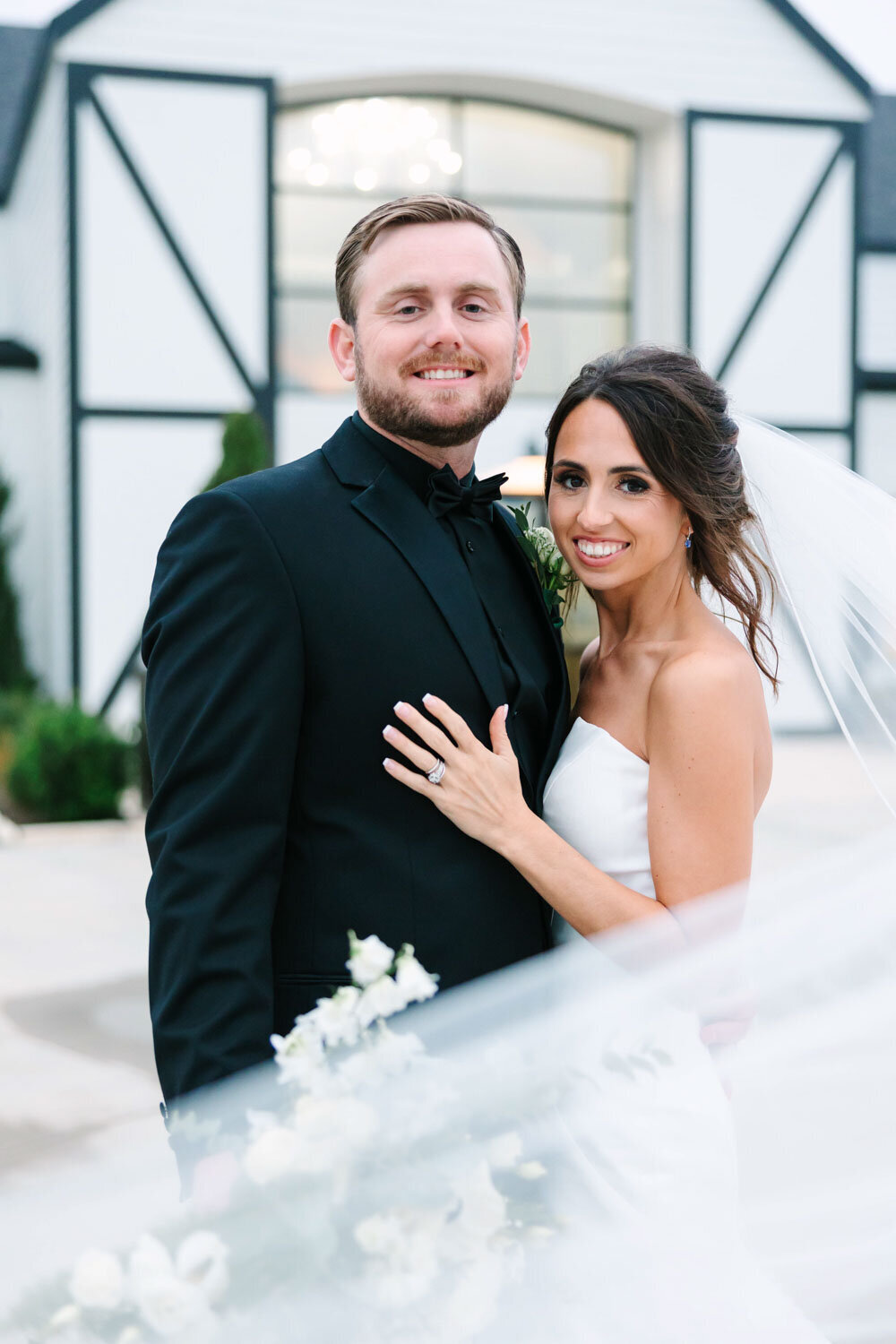 Sydney-and-Carsen-Luxury-wedding-in-Dallas-Texas-Bella-Vista-Wedding-Planning-065