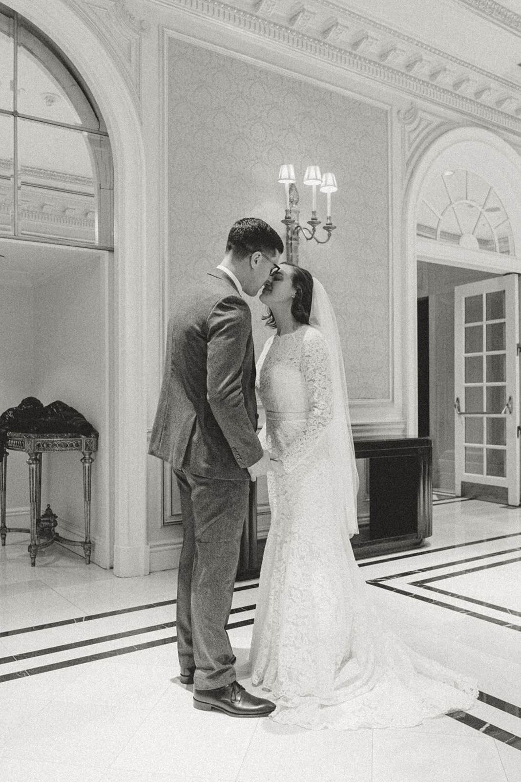Wedding first look at JW Essex house marriot, NYC | Oduma photography-31