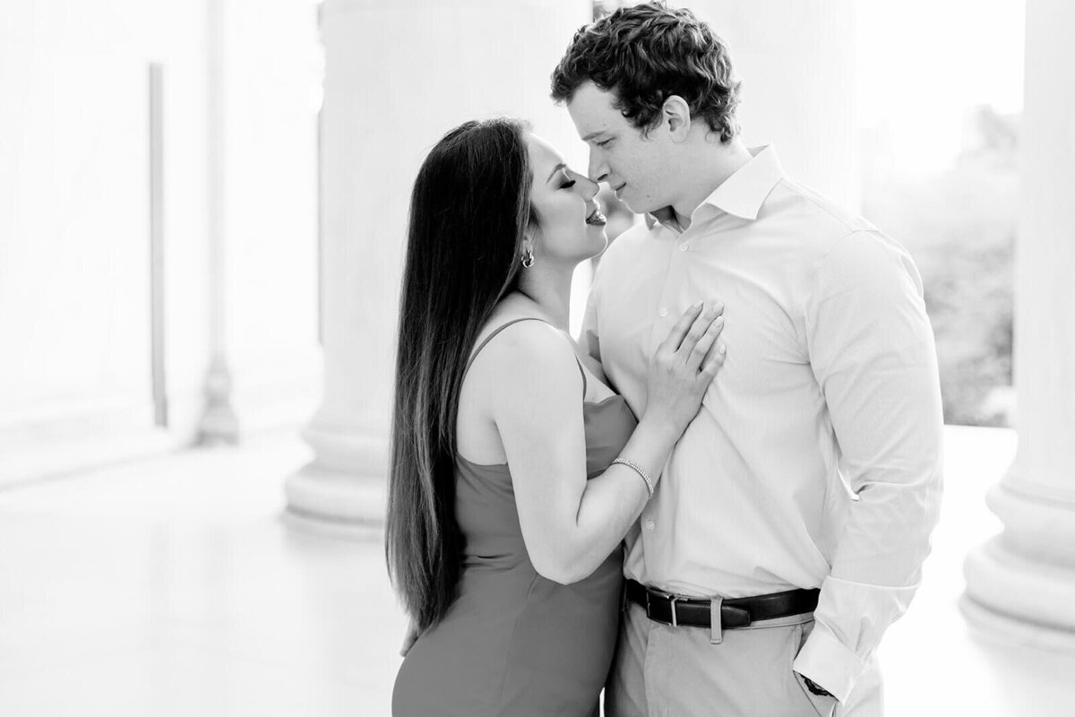 Jefferson Memorial engagement session