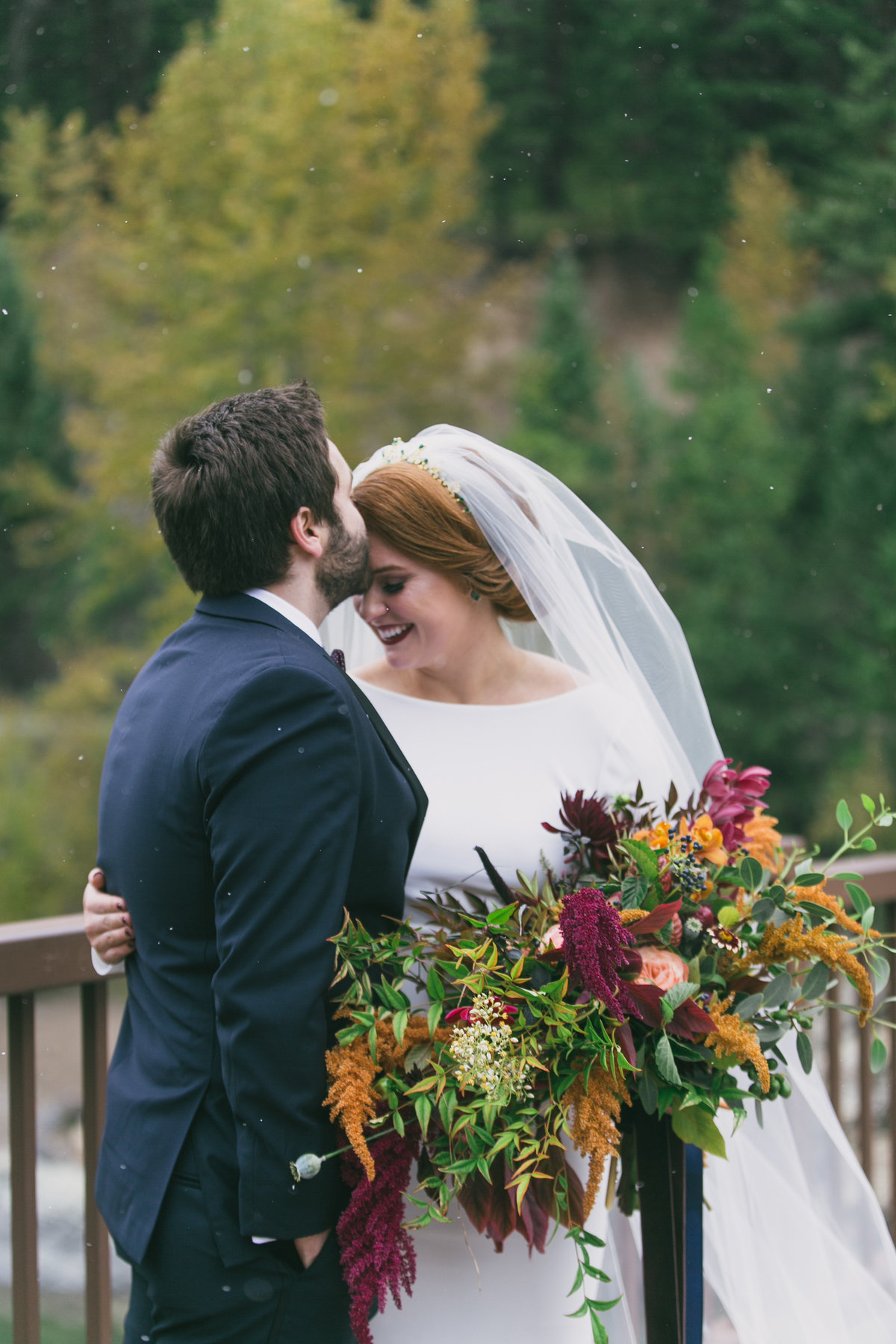 Jennifer_Mooney_Photography_Abbey_Stephen_Fall_Glacier_Wedding-38