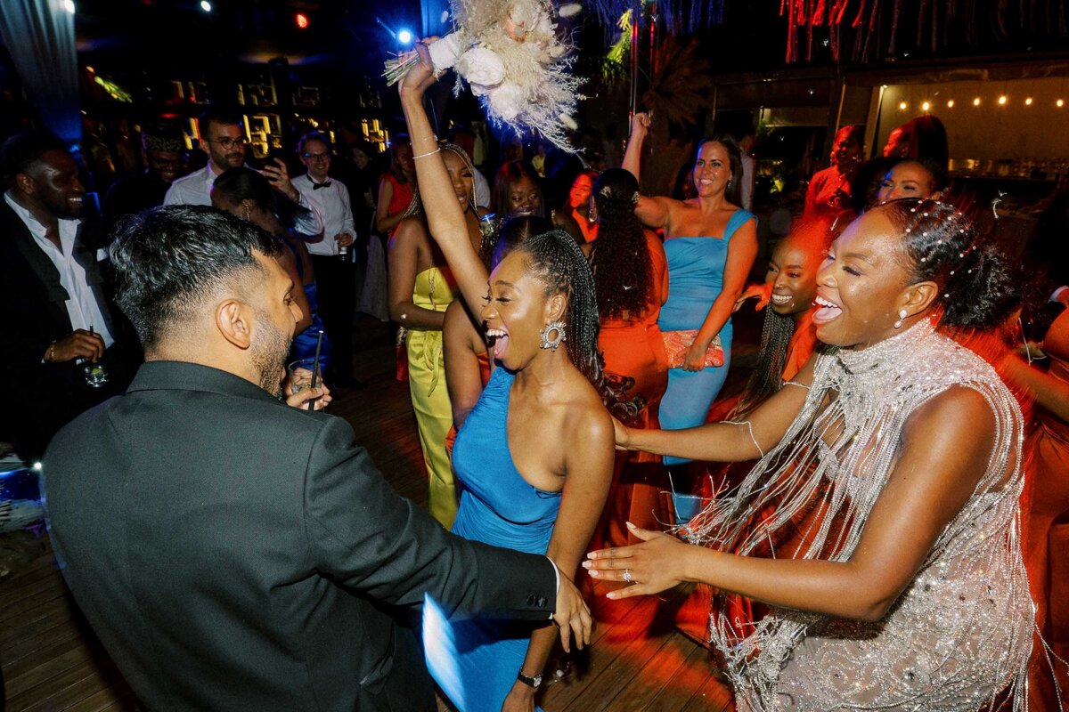 W2-Wedding-Photo-Doyinsola-and-Michael-2022-06-18-2500px-1328