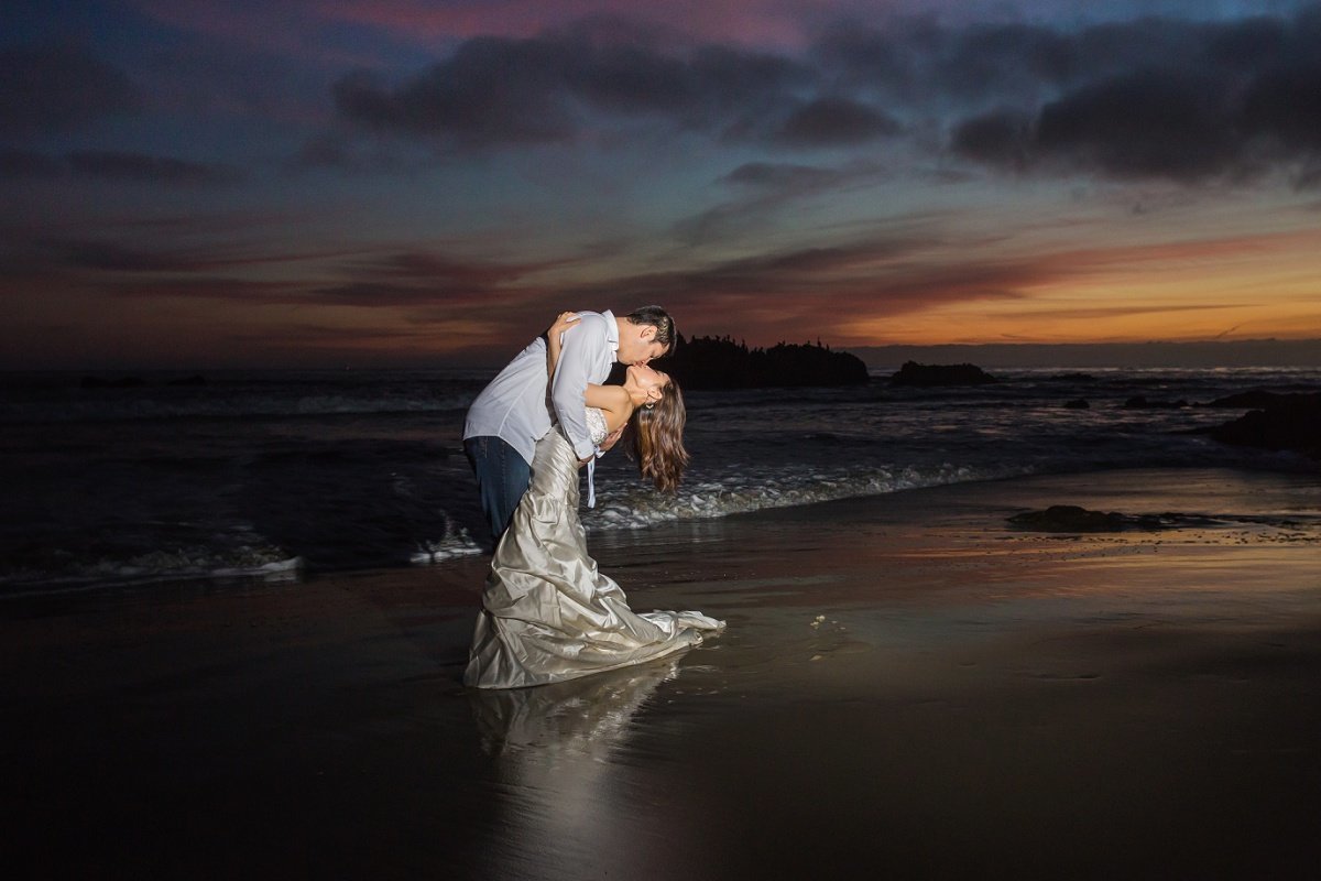 Orange-County-Wedding-Photographer-Los-Angeles-Wedding-Photography-evening-portraits-bride-groom-sneak-out laguna beach