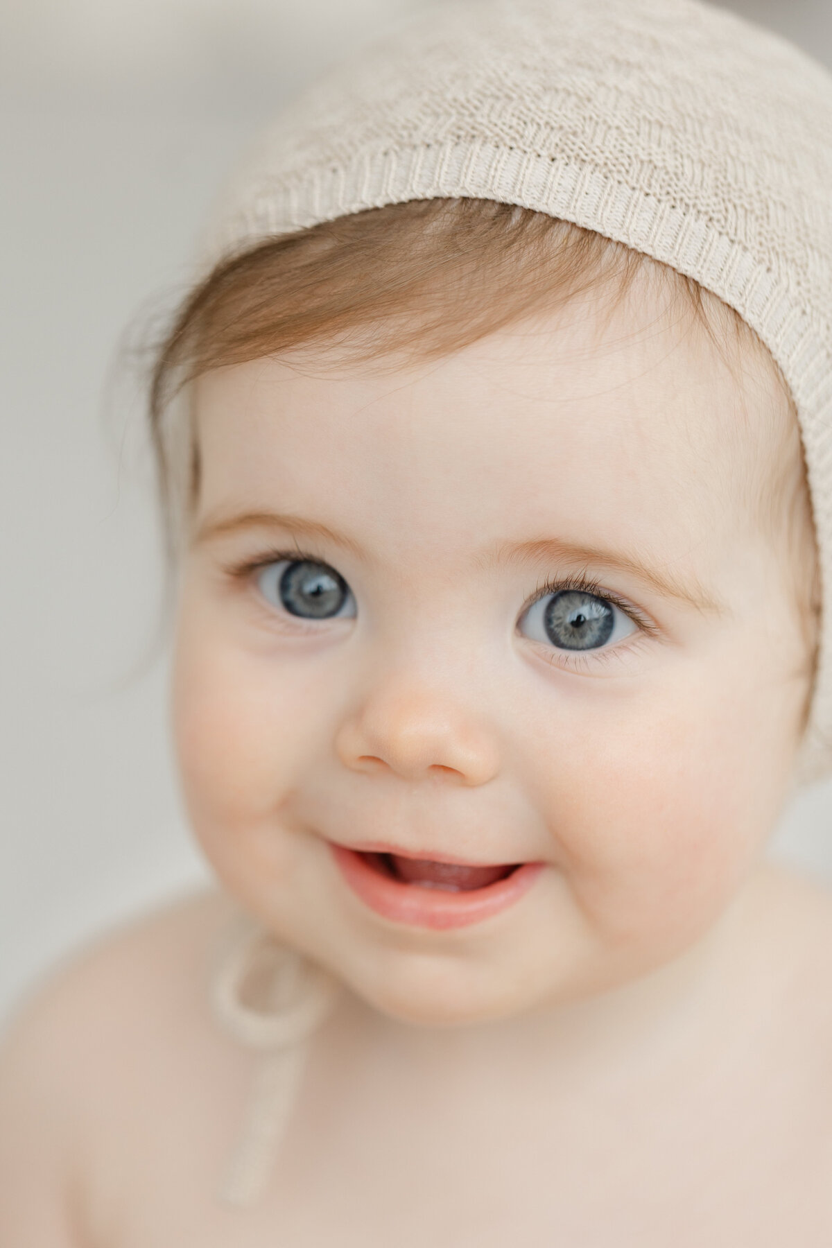 12 month baby milestone portrait session at Philadelphia photography studio - 2
