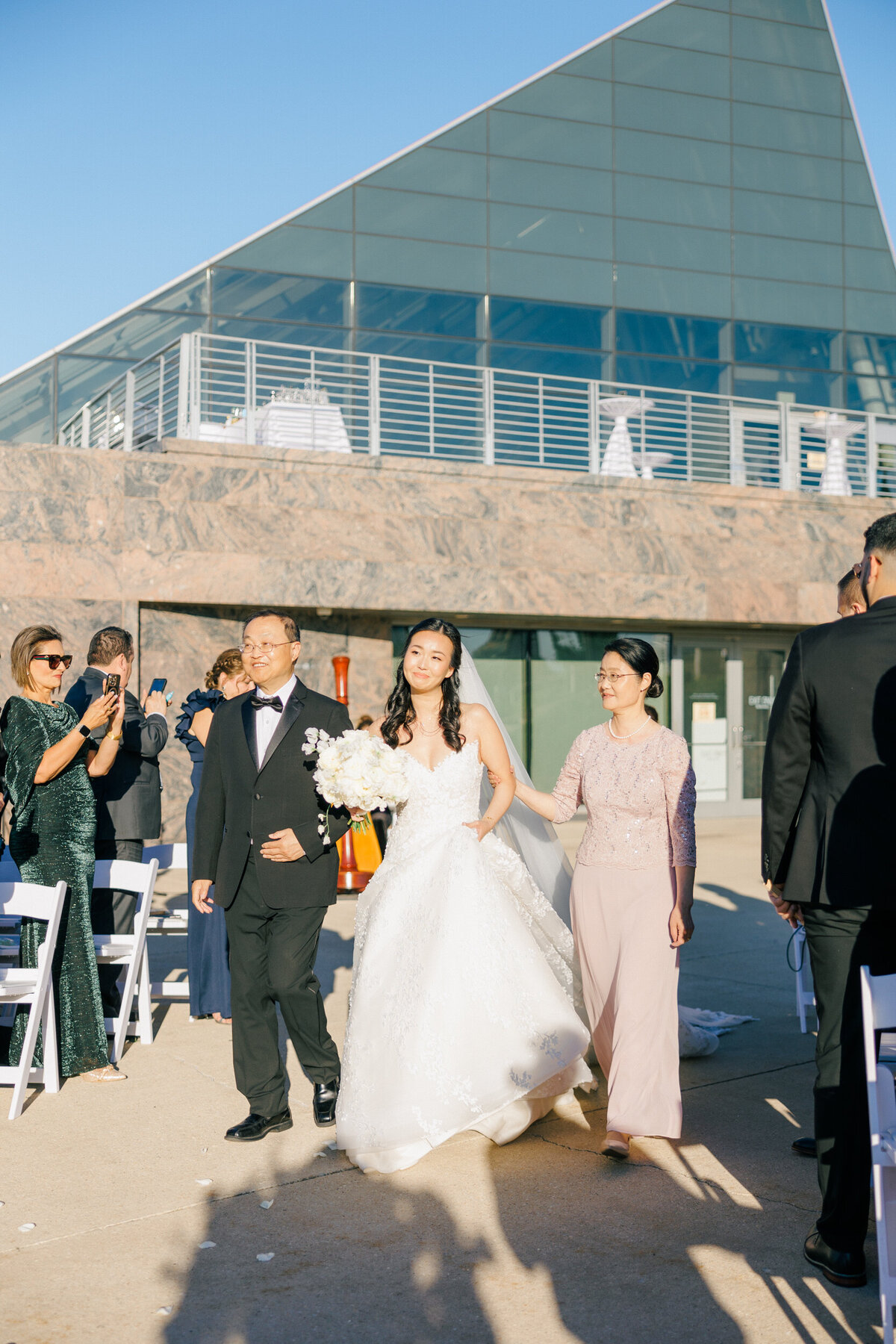 Lexi Benjamin Photography_Adler Planetarium Wedding_05.25.24-181