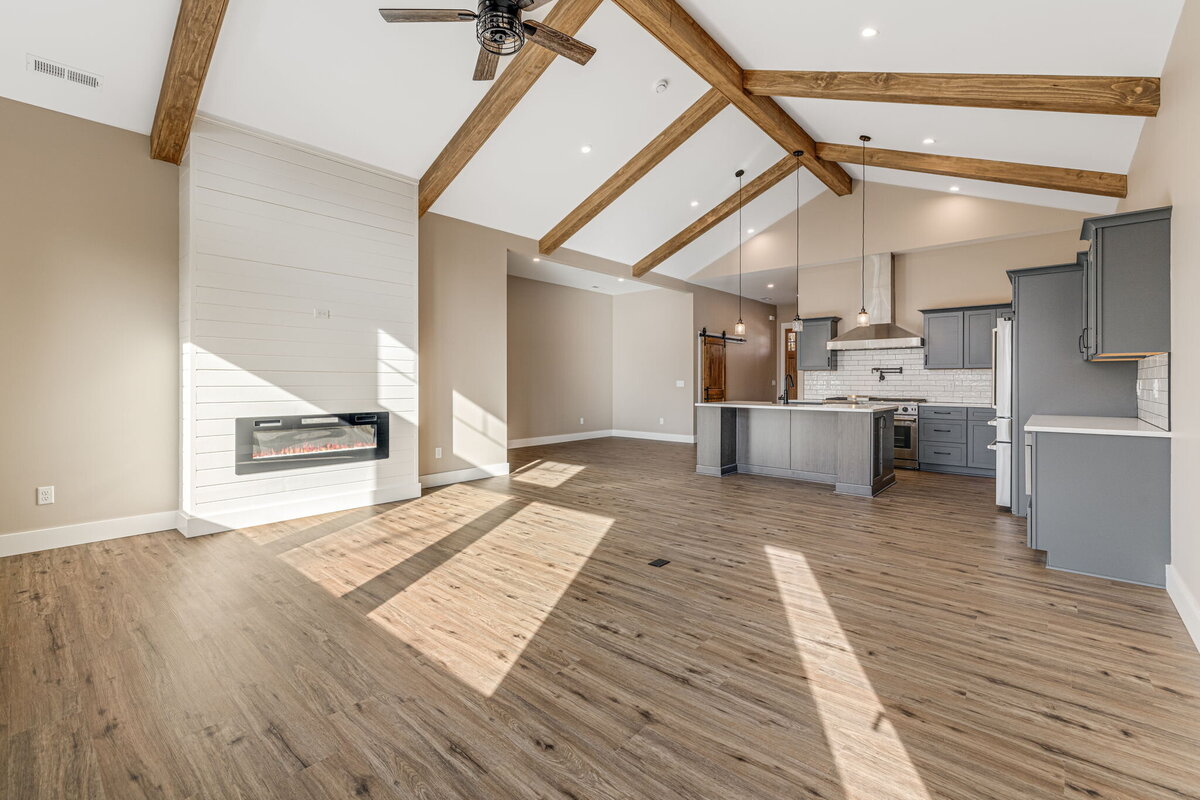 4-web-or-mls-254-bear-cliff-cir