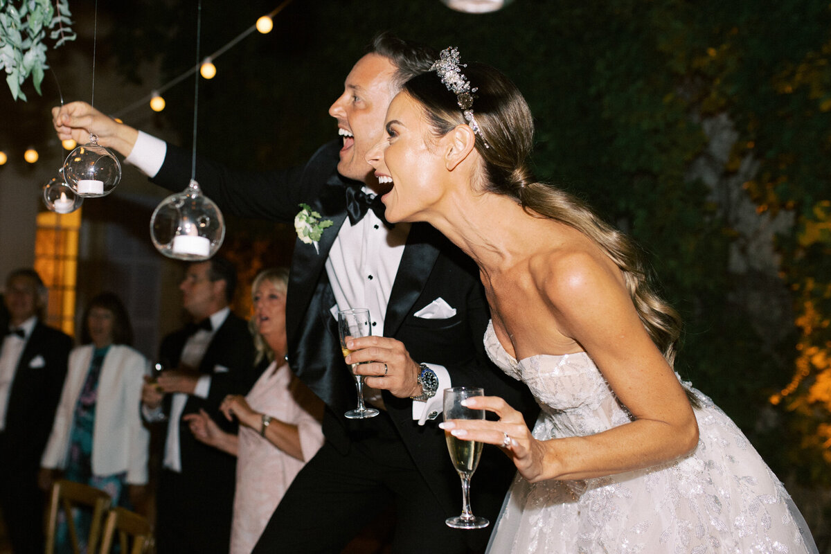 Maïlys Fortune Photography Husband Wife Wedding Weddings Photography France Switzerland Italy Timeless Dreamy Imagery Bilingual French English Destination Weddings Destination Wedding Provence French Riviera Paris Lake Como Tuscany146