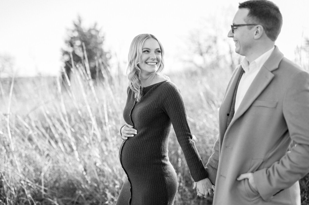 Black and white image taken during a Milwaukee maternity session