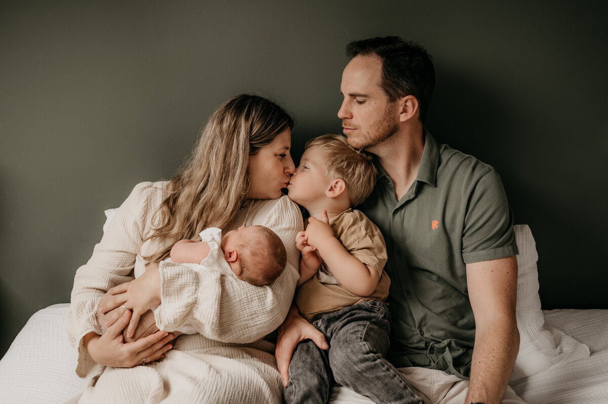 Pure Liefde Fotografie - Newbornshoot Emma-19