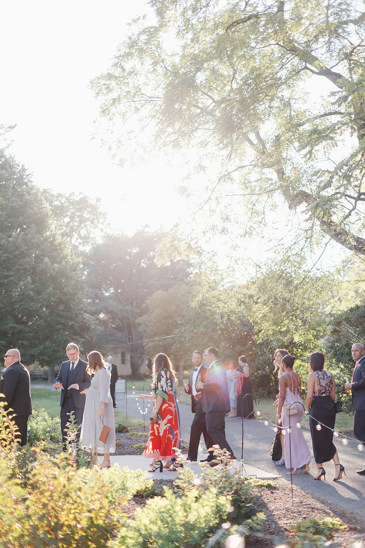 Grace-Brown-Photography-Bellevue-Hall-Tented-Wedding_068