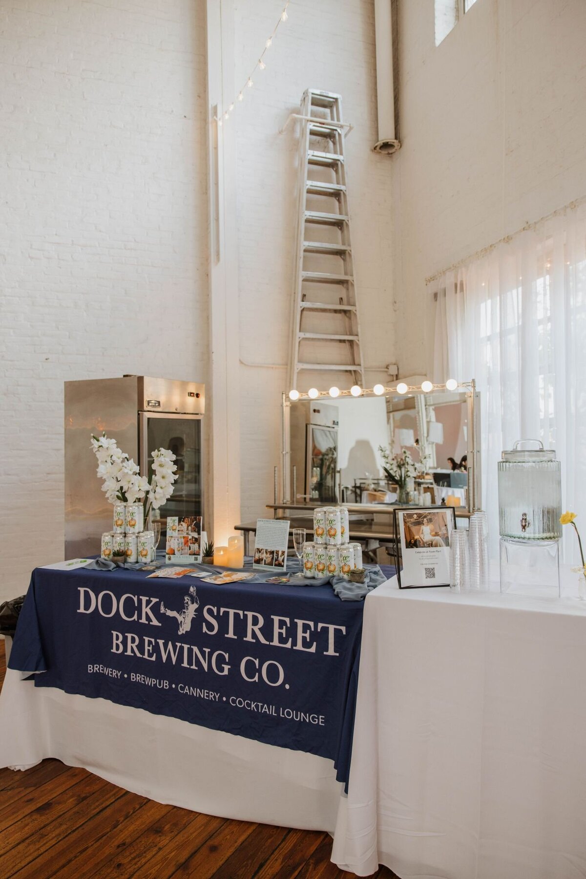 old-city-wedding-stroll-2023-36