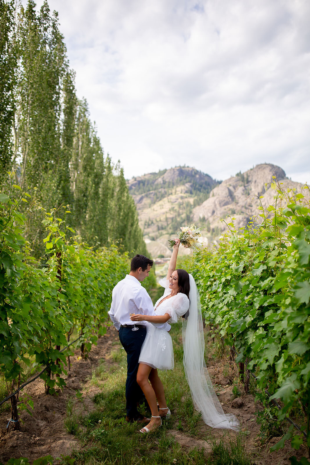 monte-creek-winery-green-house-elopement-136