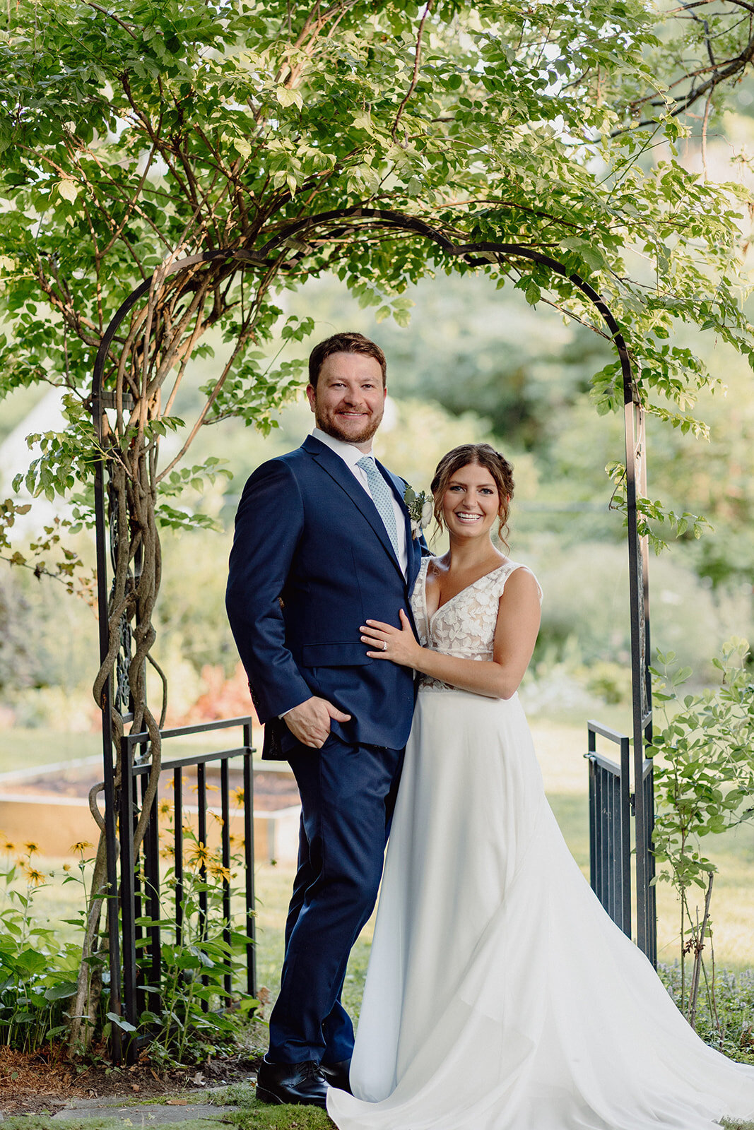 Stephanie and Sam- Kincardine Beach Wedding-Photos by Split Rail Studios0020