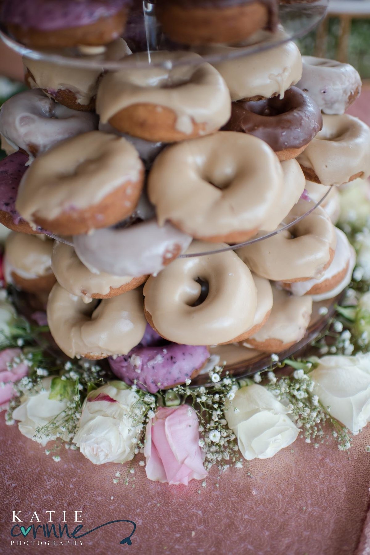 donuts instead of wedding cake