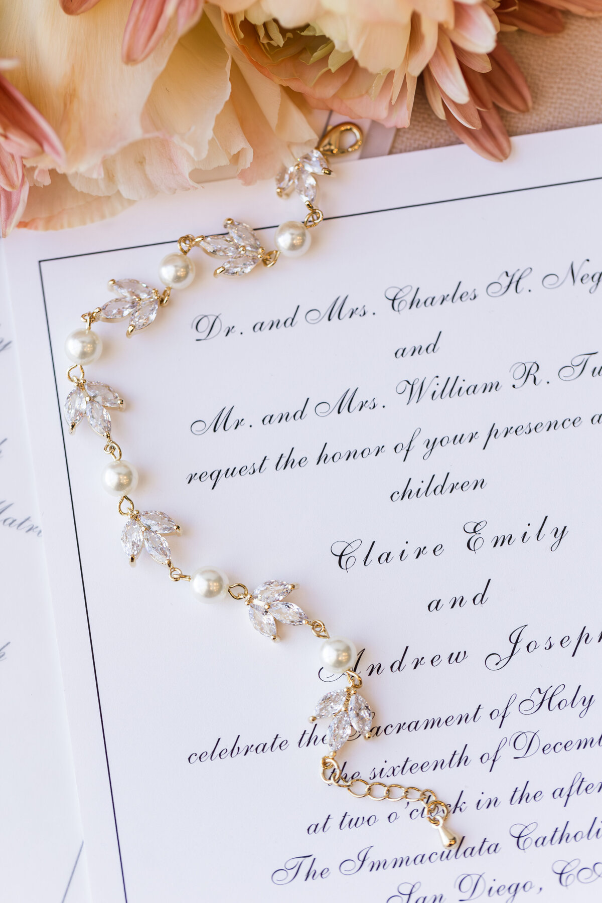 diamond-bracelet-wedding-invitation