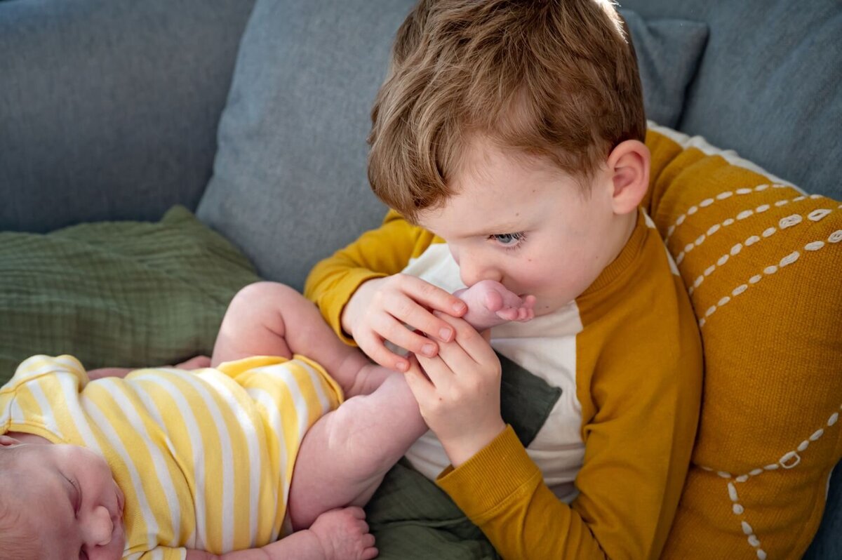 Vancouver_Newborn_Photographer-24