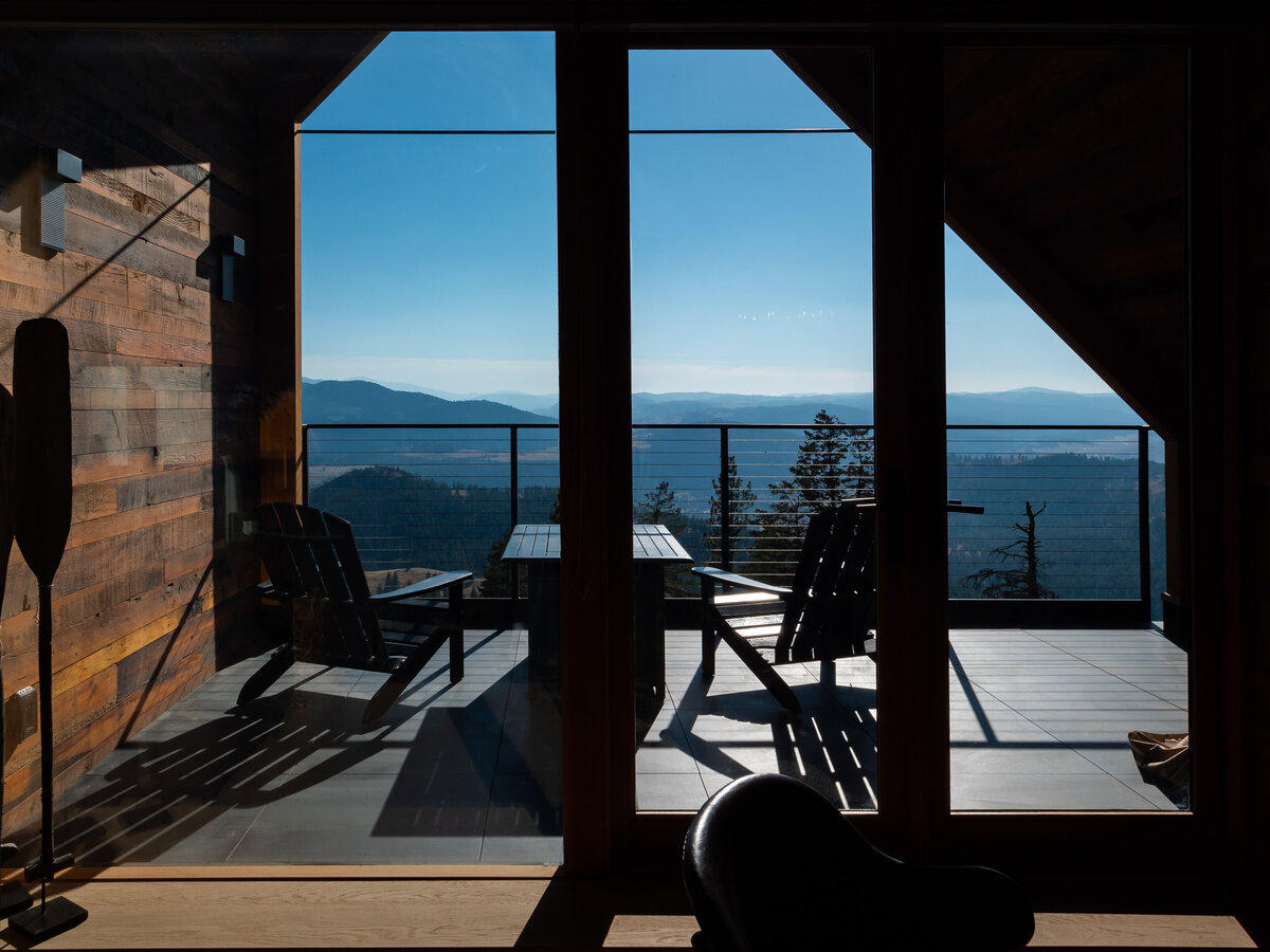 Jeengi-SRM-interior-and-exterior (2)