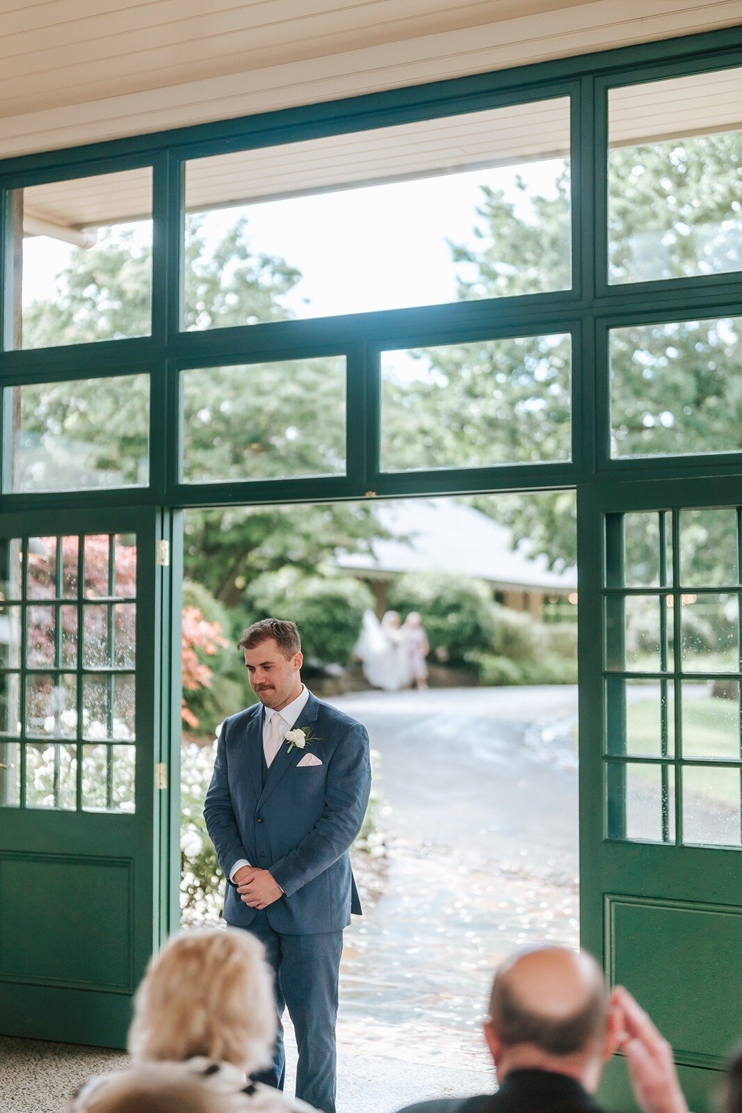 Elope-styled-micro-small-intimate-wedding-flowerdale-estate05