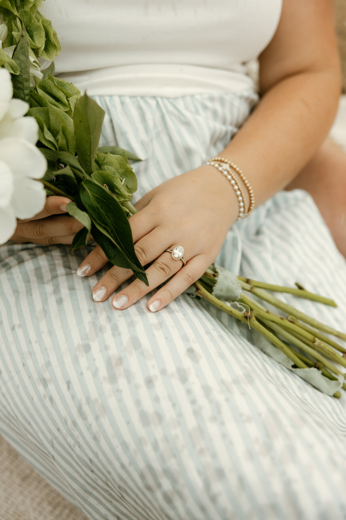 Abigail Anne Photography Colorado and Chicago Wedding and Couples Photographer — Portfolio Featured Story — Annie and Jacob's Engagement 41