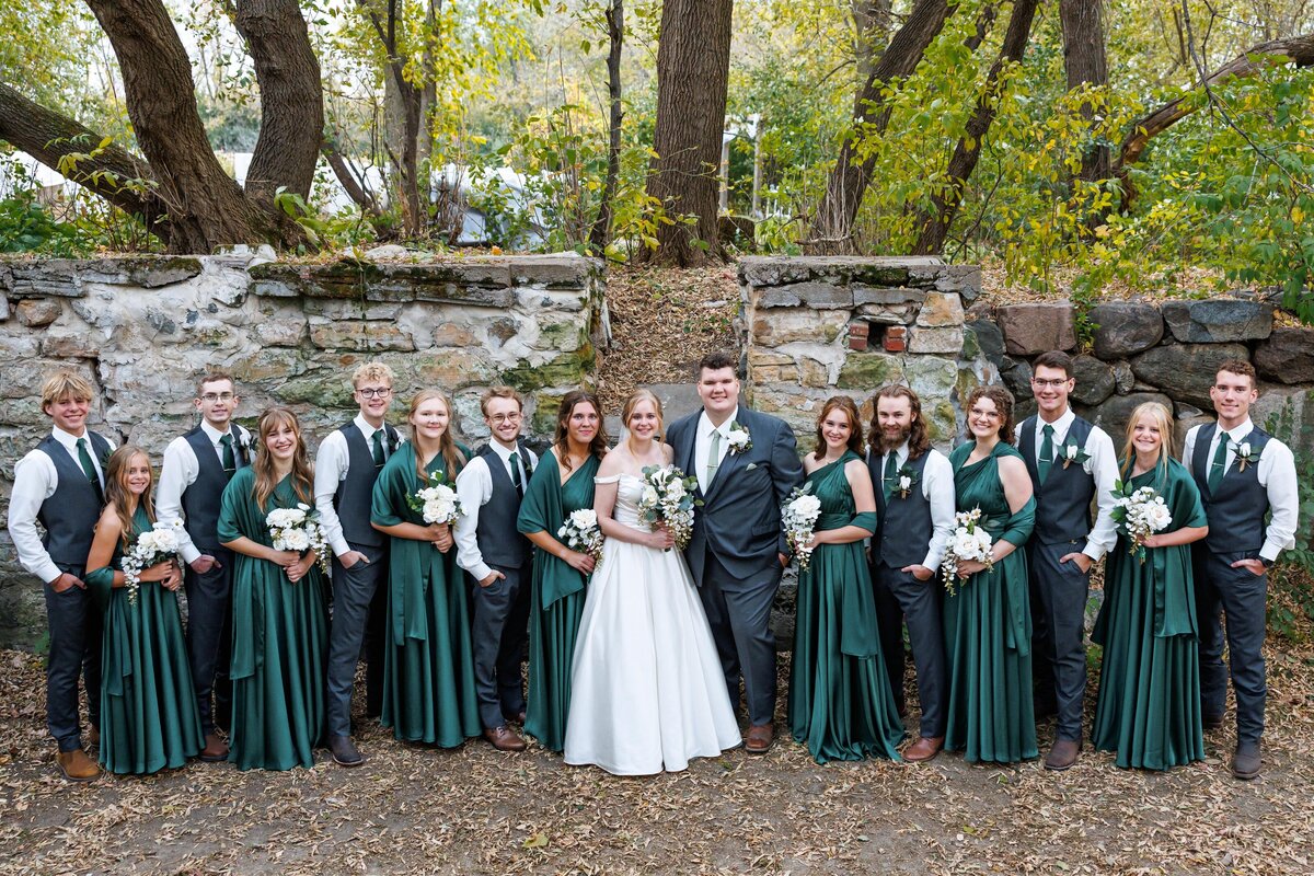 34-RaeganLiam-Wedding-Photographer-St-Cloud-Brainerd-MN-MindiJenningsPhotography