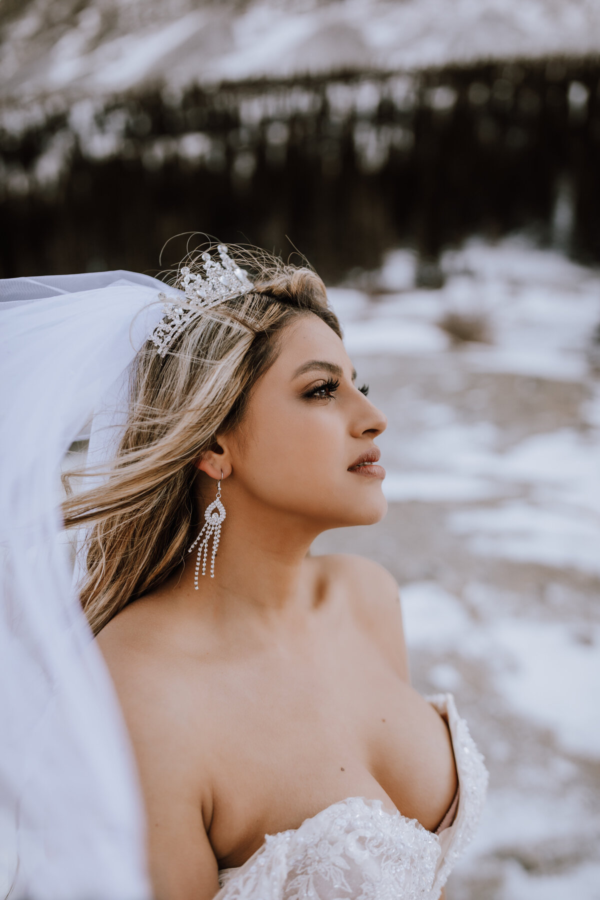 bridal portrait colorado mountain